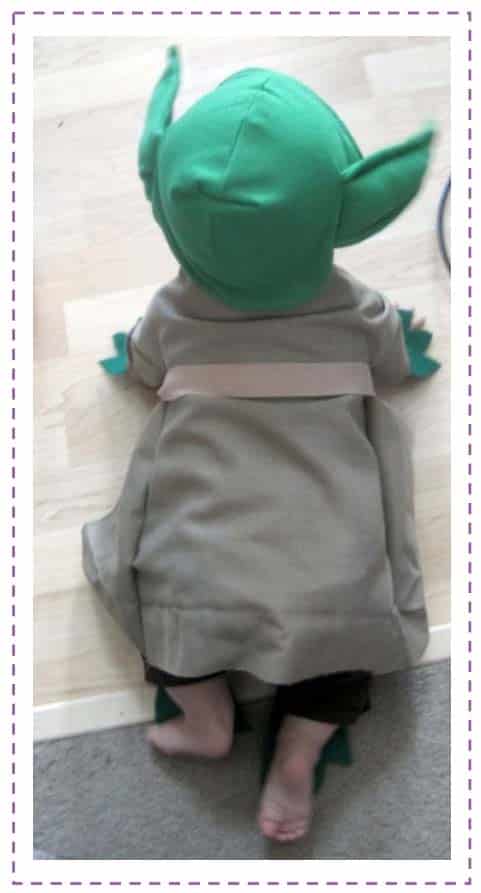 baby-yoda-kostüm-3
